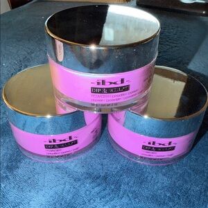 3 IBD Dip and Sculpt Powder 2oz in Purple color